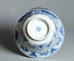 Bord - Antique Kangxi Period Bowl Chinese porcelain Eight