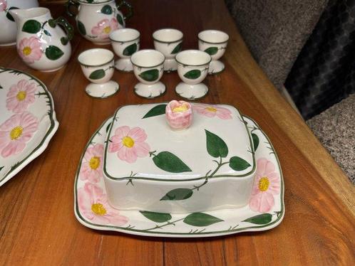 Villeroy & Boch - Koffieservies - Porselein - Wildrose 6, Antiek en Kunst, Antiek | Meubels | Tafels