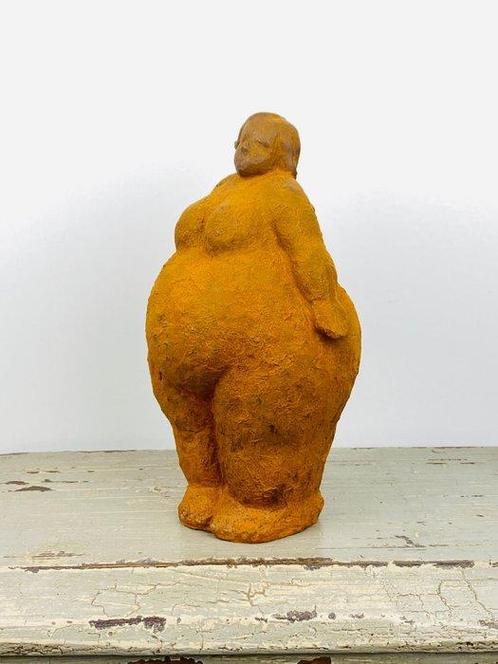 sculptuur, Dikke dame - 25 cm - IJzer, Antiek en Kunst, Curiosa en Brocante