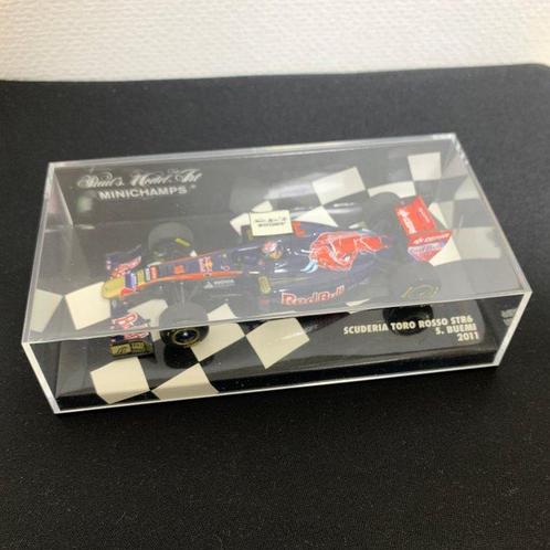 Minichamps 1:43 - Model raceauto - Minichamps 1/43 SCUDERIA, Hobby en Vrije tijd, Modelauto's | 1:5 tot 1:12