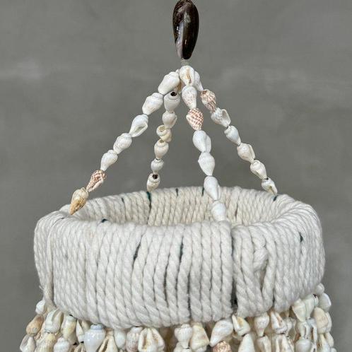 NO RESERVE PRICE - SL20 - Stunning Shell Chandelier -, Antiek en Kunst, Kunst | Designobjecten