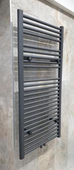 Neuer Lydia radiator met midden-onderaansluiting 120x60, Doe-het-zelf en Verbouw, Nieuw, Ophalen of Verzenden