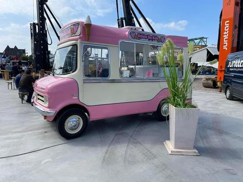 Bedford IJswagen op locatie, Diensten en Vakmensen, Restaurants en Cateraars