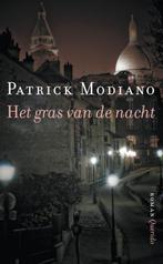 Het gras van de nacht 9789021458076 Patrick Modiano, Verzenden, Gelezen, Patrick Modiano