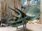 Gegoten replica bronzen beeld, Triceratops