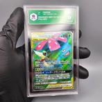 Graded card - Venusaur & Snivy GX Tag Team (Full Art) -, Hobby en Vrije tijd, Verzamelkaartspellen | Pokémon, Nieuw