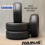205/60/16 92H Michelin zomerbanden demo 4X, Auto-onderdelen, Banden en Velgen, Gebruikt, 16 inch, Band(en), Personenwagen