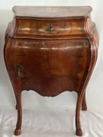Commode (2) - Walnoot - gebold cassette