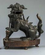 Bronzen Foo-Dog - China - Ming Dynastie (1368-1644), Antiek en Kunst