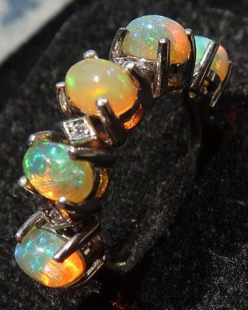 Opaal - Zilver, Opale Welo - Dignitaire ring - 925 zilver -, Antiek en Kunst, Antiek | Boeken en Bijbels