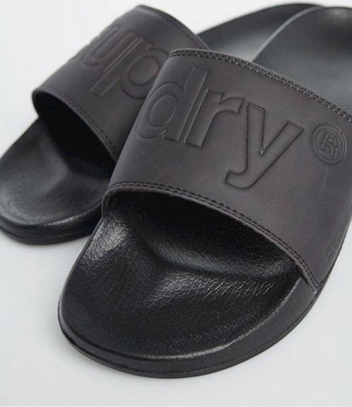 Superdry magic camo slide - maat 44-45- heren slippers, Kleding | Heren, Schoenen, Verzenden
