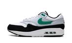 Nike Air Max 1 White Black Stadium Green - Maat 44 EU, Kleding | Heren, Schoenen, Ophalen of Verzenden, Nieuw, Nike