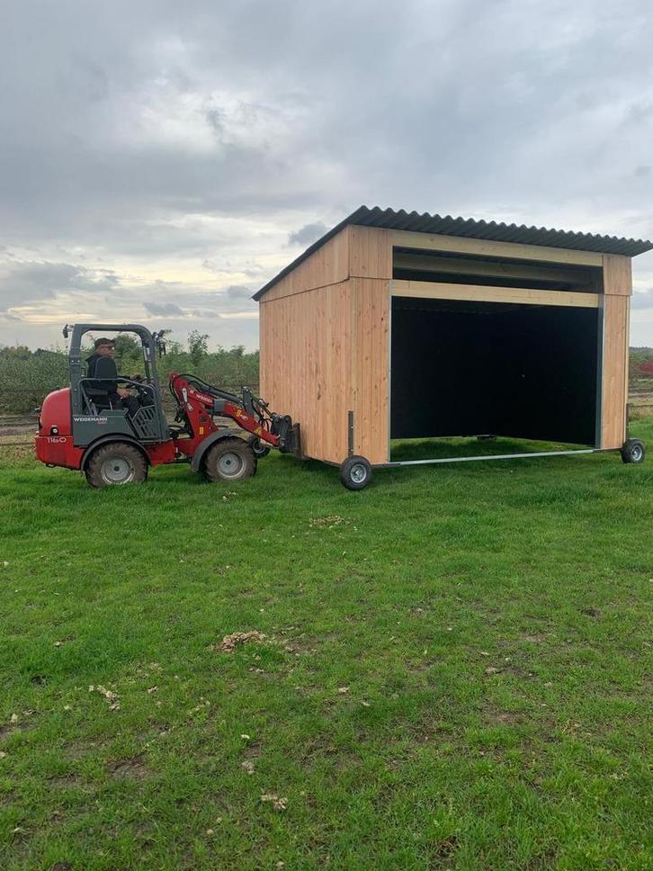 Mobiele paardenstallen/schuilstallen, Dieren en Toebehoren, Stalling en Weidegang, 2 of 3 paarden of pony's, Opfok, Stalling