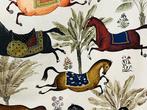 Digitale printstof met rennende Arabische paarden -, Antiek en Kunst, Antiek | Kleden en Textiel