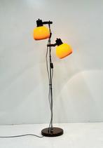 Staande lamp - acryl - ruimtevaartlamp uit de jaren zestig