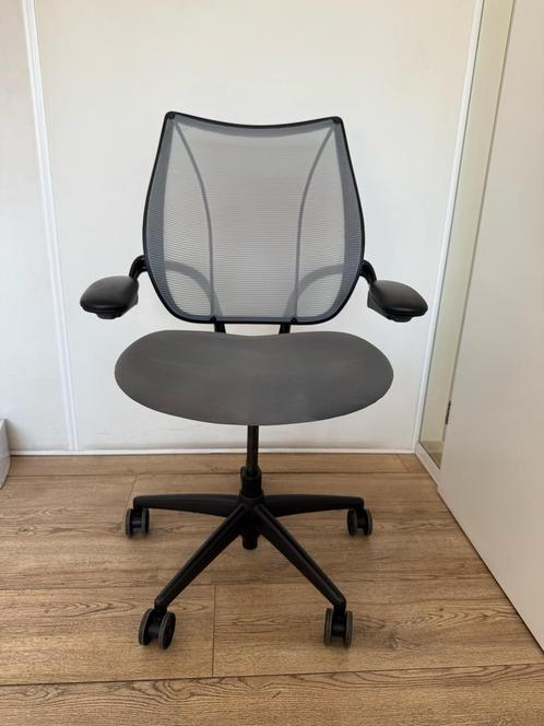 Humanscale Liberty Bureaustoel, Refurbished 5 Jaar Garantie, Huis en Inrichting, Bureaustoelen, Bureaustoel, Grijs, Zo goed als nieuw