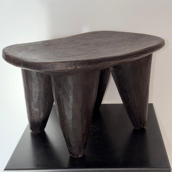 Krukje met vier poten – West-Afrika - Burkina Faso (Zonder, Antiek en Kunst, Kunst | Niet-Westerse kunst