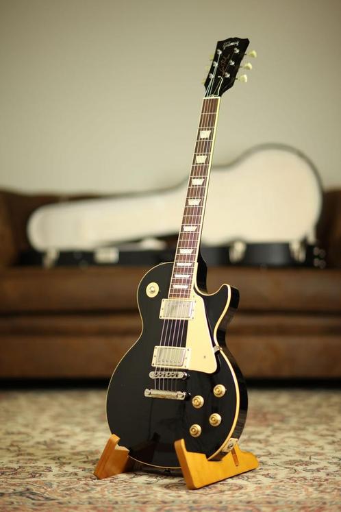 Gibson Les Paul Standard 2007 | Ebony, Muziek en Instrumenten, Snaarinstrumenten | Gitaren | Elektrisch