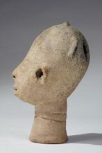 Een terracotta hoofd - Akan - Ghana (Zonder Minimumprijs), Antiek en Kunst, Kunst | Niet-Westerse kunst