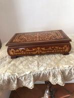 Doos - Hout, Belangrijke geïncrusteerde doos uit het begin, Antiek en Kunst