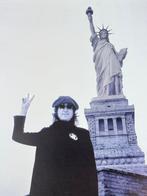 Bob Gruen - John Lennon, Liberty Statue NYC, Antiek en Kunst