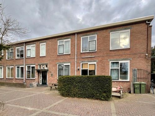 Te huur: Studio Groesbeeksedwarsweg in Nijmegen, Huizen en Kamers, Huizen te huur, Gelderland