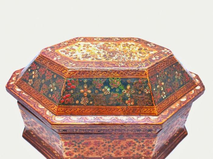 Kashmiri box - Hout - India - Begin 20e eeuw, Antiek en Kunst, Kunst | Niet-Westerse kunst