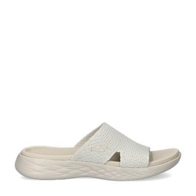 Skechers On the Go slippers voor dames in het Beige, Kleding | Dames, Schoenen, Slippers, Beige, Nieuw, Verzenden
