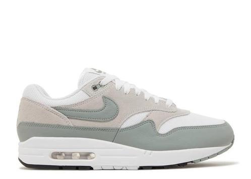 Nike Air Max 1 Mica Green (2023) | Nieuw, Kleding | Heren, Schoenen, Nieuw, Ophalen of Verzenden