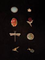 Set van 8 decoratieve broches – circa jaren 1990 in Europa –, Antiek en Kunst