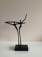 Artihove - Corry Ammerlaan - sculptuur, Verbondenheid - 27