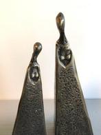sculptuur, “ Sisters “ - 21 cm - Brons