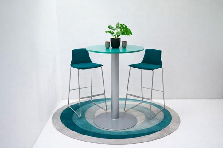 Kantineset voor 2 personen; hoge bartafel met Coalesse, Huis en Inrichting, Tafels | Eettafels, Gebruikt, Ophalen of Verzenden