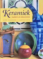 KERAMIEK MAKEN EN DECOREREN 9789021325347 Lisa Gardner, Boeken, Hobby en Vrije tijd, Verzenden, Gelezen, Lisa Gardner