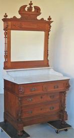 Commode - Carrara marmer - Met leeuwenkoppen