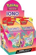 Pokémon Premium Tournament Collection - Iono [05-04-2024], Hobby en Vrije tijd, Verzamelkaartspellen | Pokémon, Nieuw, Verzenden