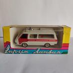Modelauto - 1:43 RAF 2203 M-22031 Ambulance – Olympic Games, Nieuw