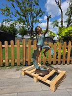 Beeld, XL: Bronze Girl with Butterfly - 114.5 cm - Brons, Antiek en Kunst