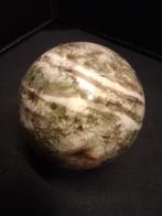 Natural Serpentine Sphere - 5.9 cm - light green to mossy gr, Verzamelen, Verzenden