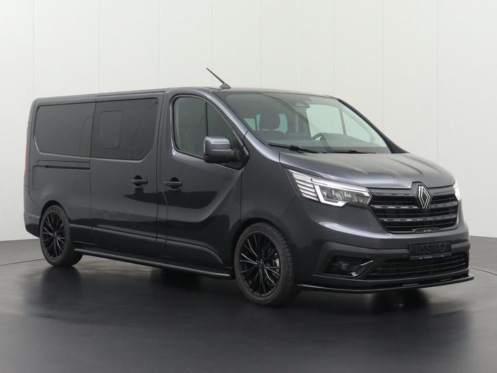 Renault Trafic Dubbel cabine L2 H1 2024 Diesel Automaat, Auto's, Renault, Dealer onderhouden, Te koop, Grijs, Automaat, Financial lease