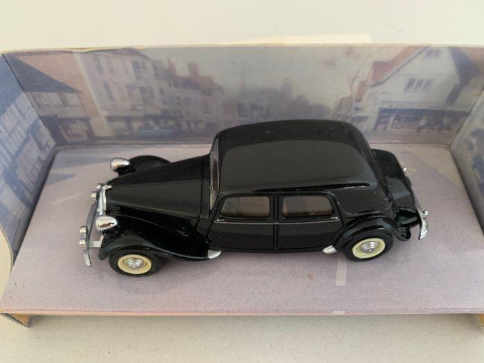 Eligor, Lledo, Dinky 1:43 - Modelauto (4) - Citroën Traction, Hobby en Vrije tijd, Modelauto's | 1:5 tot 1:12