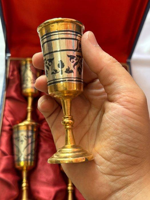 Kelk - .835 zilver - Silver Russian vodka glas, Antiek en Kunst, Antiek | Goud en Zilver