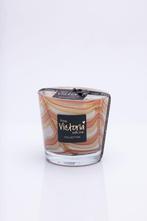 Victoria with love - Pierre rood, Ophalen of Verzenden, Nieuw