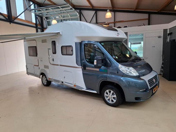 2014 LMC Rotec 662 130PK Fransbed Hefbed Trekhaak 104000Km, Caravans en Kamperen, Campers, Cassettetoilet, ABS, Achteruitrijcamera