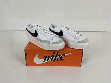 Veiling - Nike W Blazer Low Platform (maat 38) beschikbaar voor biedingen