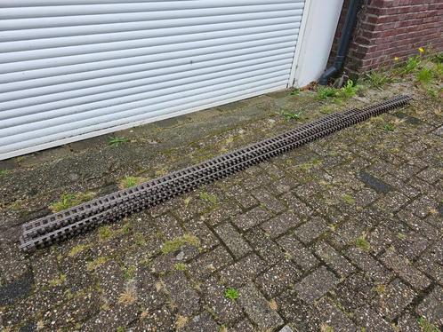 Revalda Flex Gleis  16 Meter, RVS. (Revalde, Nikkel, Recht), Hobby en Vrije tijd, Modeltreinen | Overige schalen, Rails, Gebruikt