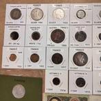 Wereld. Collection of coins with silver and banknotes, total