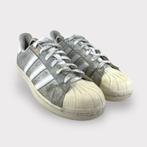 Adidas Superstar W Hologram Iridescent - Maat 39.5, Kleding | Dames, Schoenen, Sneakers of Gympen, Gedragen, Verzenden, Adidas