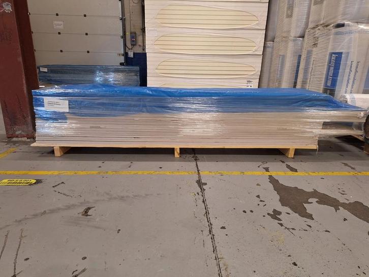 Schadepartij 2827: Gipsplaten RK div. 2600/3000x600mm (ca., Doe-het-zelf en Verbouw, Isolatie en Afdichting, Ophalen of Verzenden