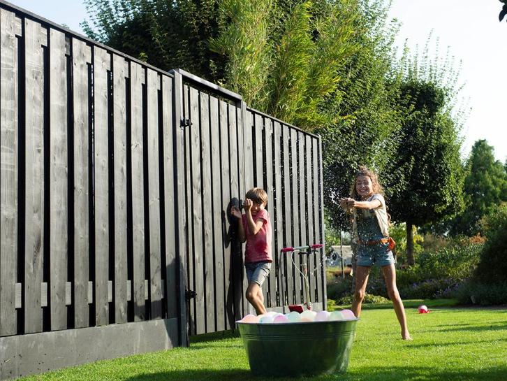 Naaldhout Schutting Zwart Gedompeld 180 x 180 cm, Tuin en Terras, Schuttingen